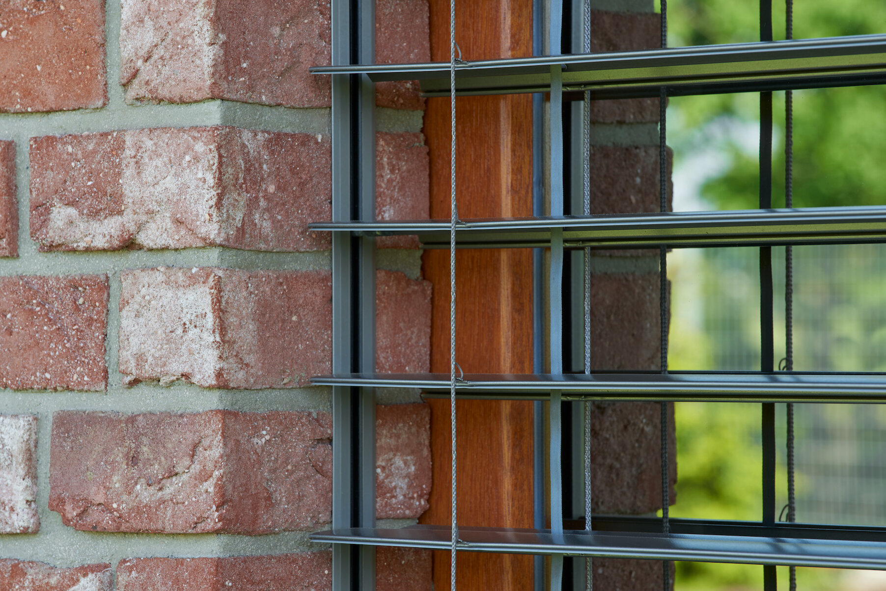 Venkovní předokenní žaluzie