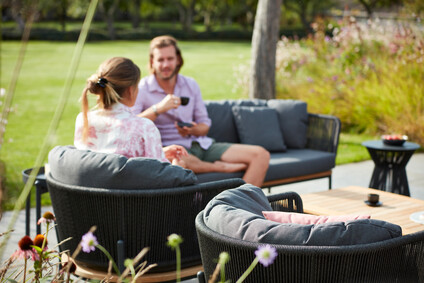 Proč se vyplatí začít plánovat terasu, pergolu a stínění už před sezónou